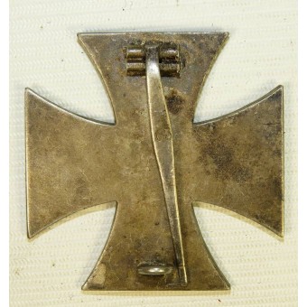 Eisernes Kreuz 1. Klasse in Schachtel der Firma Klein & Quenzer A.G. Markiert 65.. Espenlaub militaria